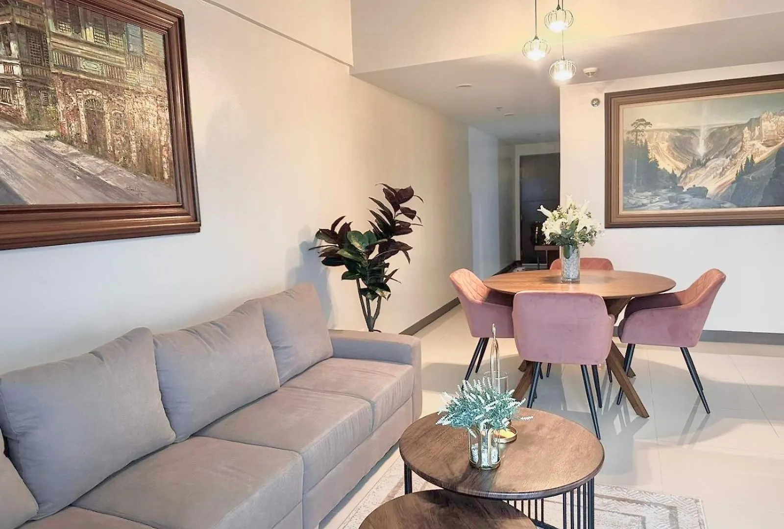 Apartment 2 Bedrooms & 2 Bathrooms At Bgc Taguig Mckinley By Venice Grand Canal Mall Manila
